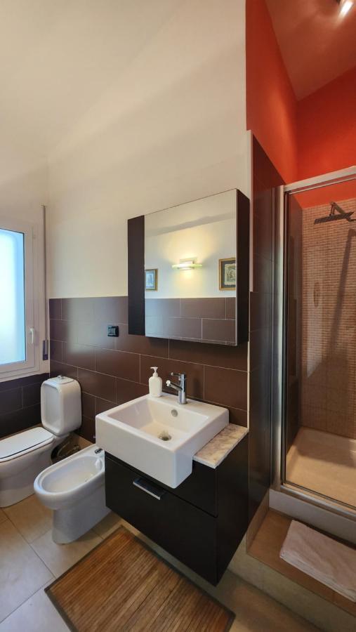 Sea'S Chalet Fontane Bianche Εξωτερικό φωτογραφία