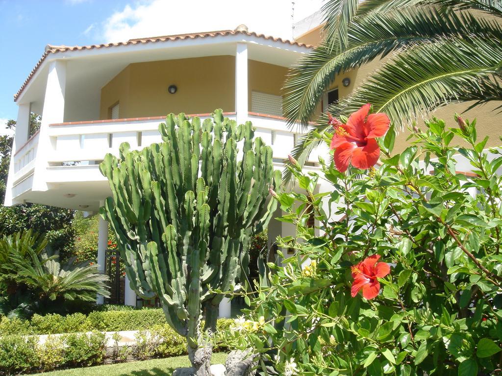 Sea'S Chalet Fontane Bianche Δωμάτιο φωτογραφία